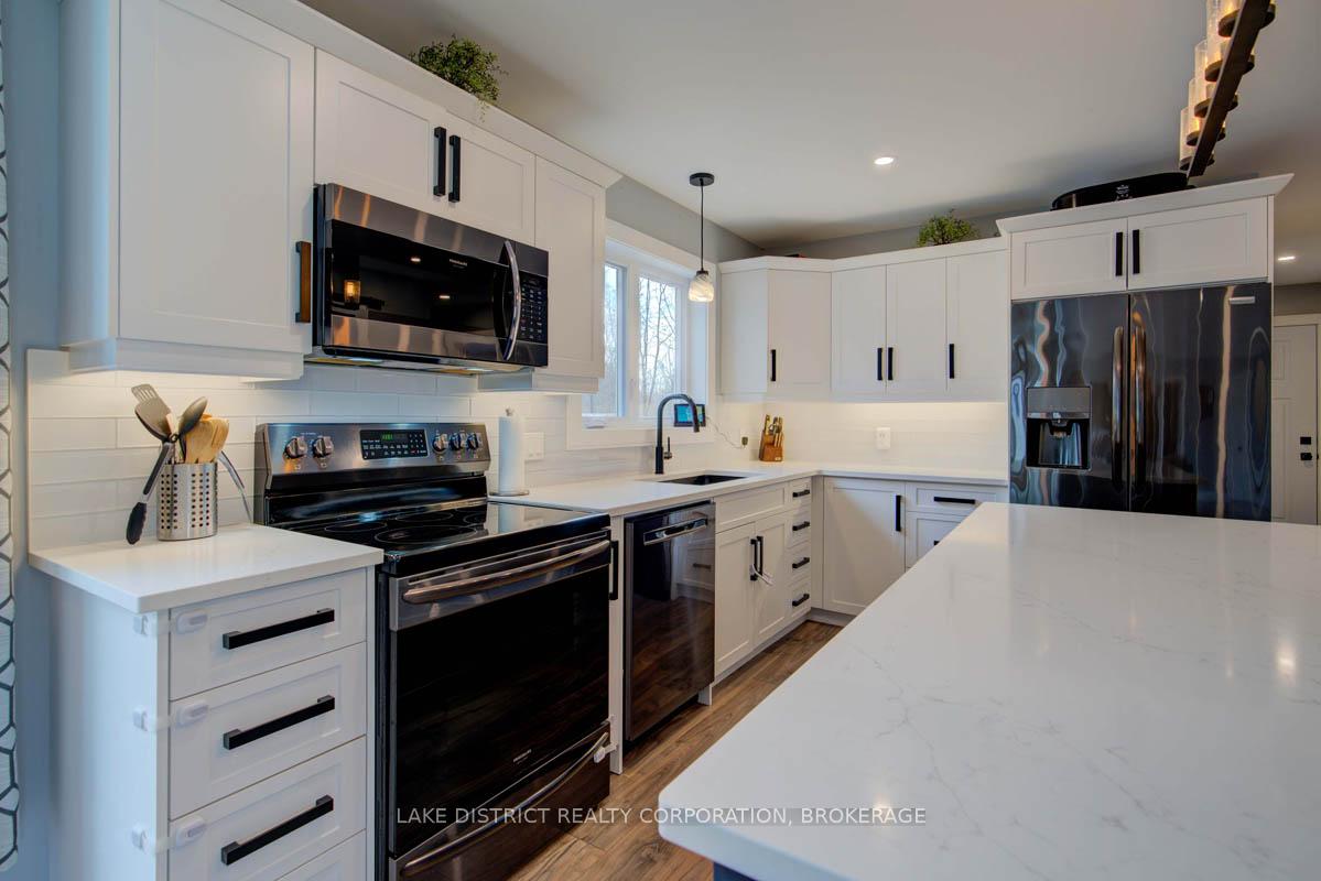 Photo 6 of 1014 Art Duffy Road, Central Frontenac, Frontenac Centre — HOMEH