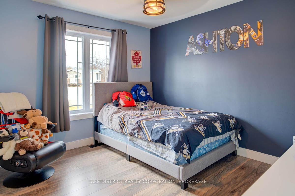 Photo 14 of 1014 Art Duffy Road, Central Frontenac, Frontenac Centre — HOMEH