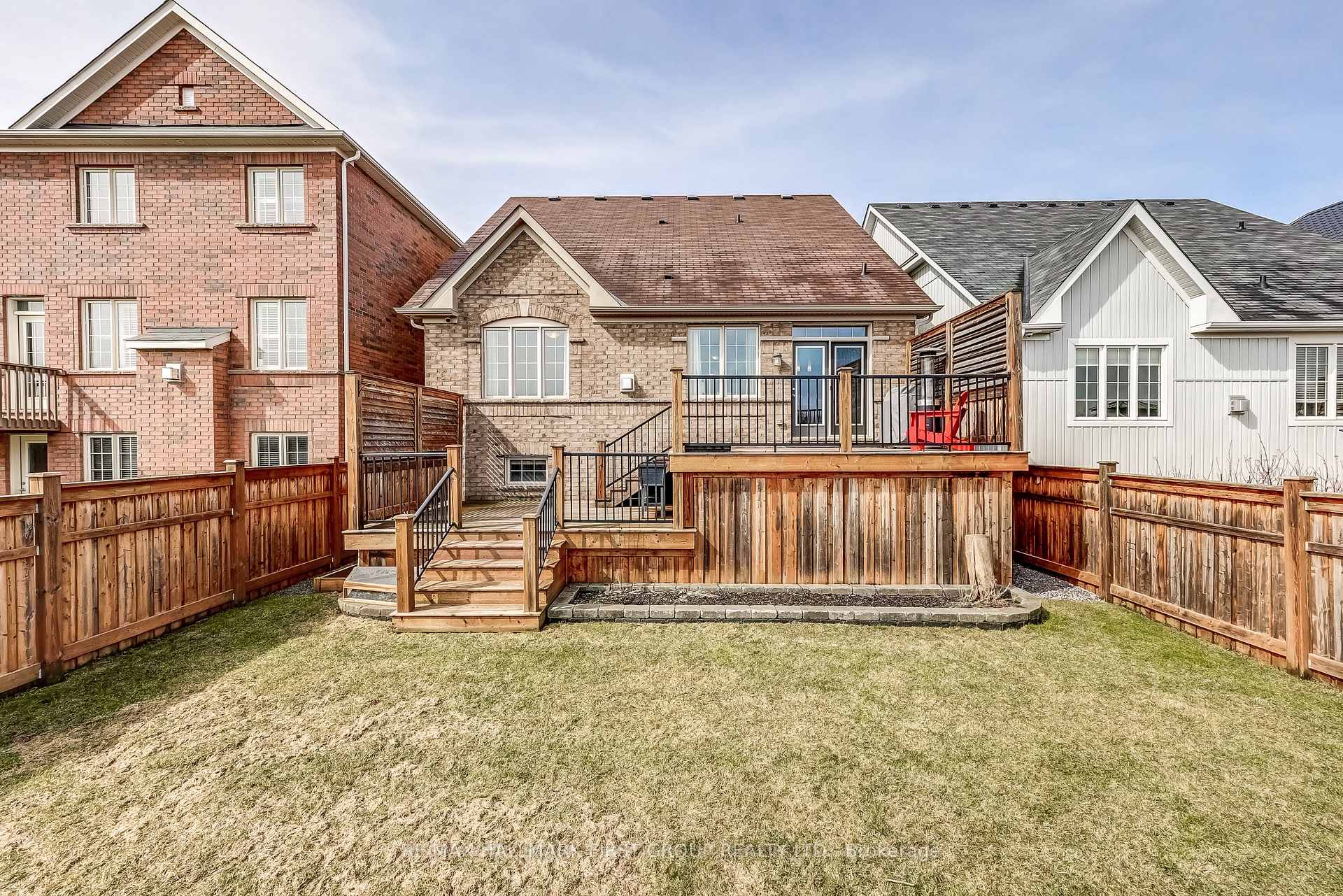 Photo 43 of 79 Barchard Street, Clarington, Newcastle — HOMEH