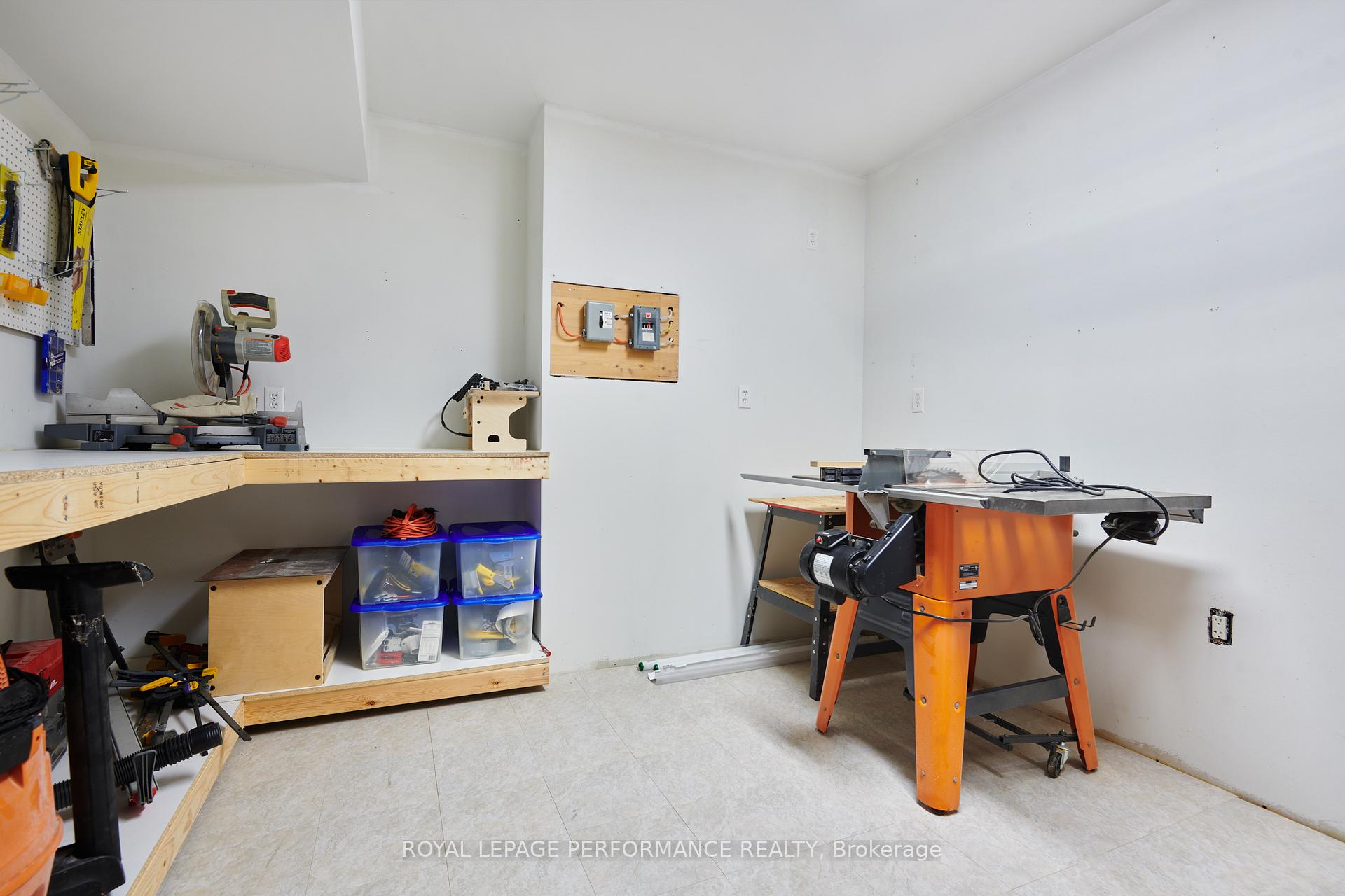 Photo 20 of 815 Long Point Circle, Ottawa, Blossom Park/Kemp Park/Findlay Creek — HOMEH