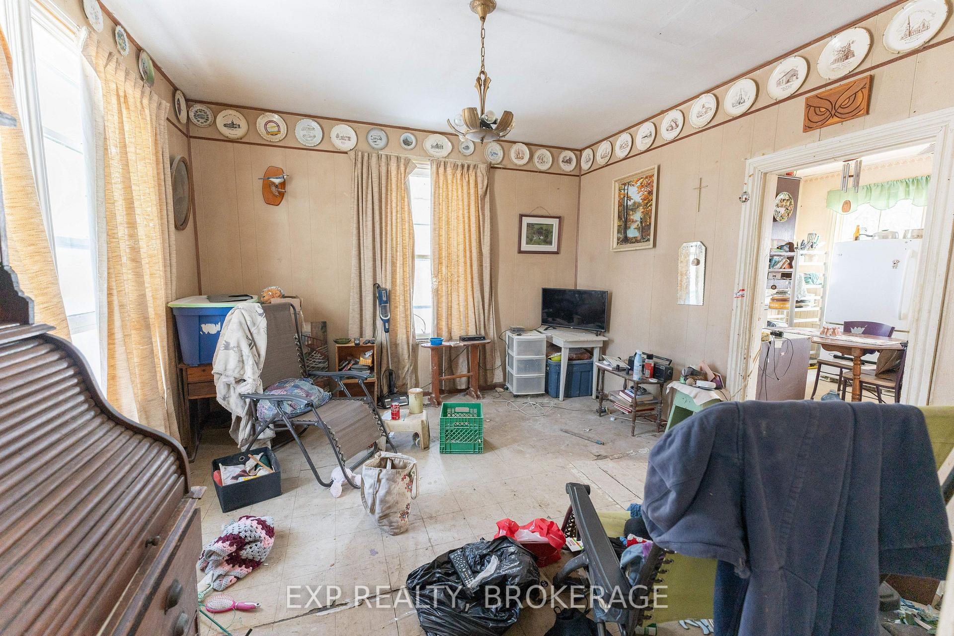 Photo 8 of 4054 Perth Road, Frontenac, Frontenac South — HOMEH