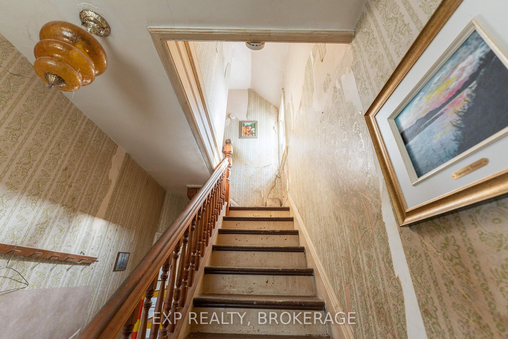 Photo 9 of 4054 Perth Road, Frontenac, Frontenac South — HOMEH