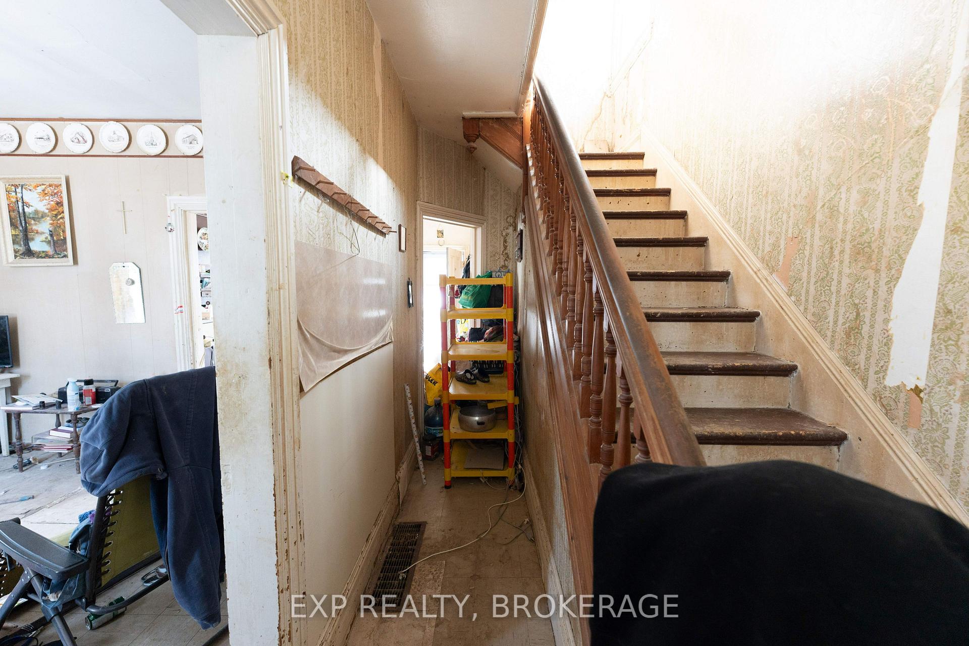 Photo 16 of 4054 Perth Road, Frontenac, Frontenac South — HOMEH