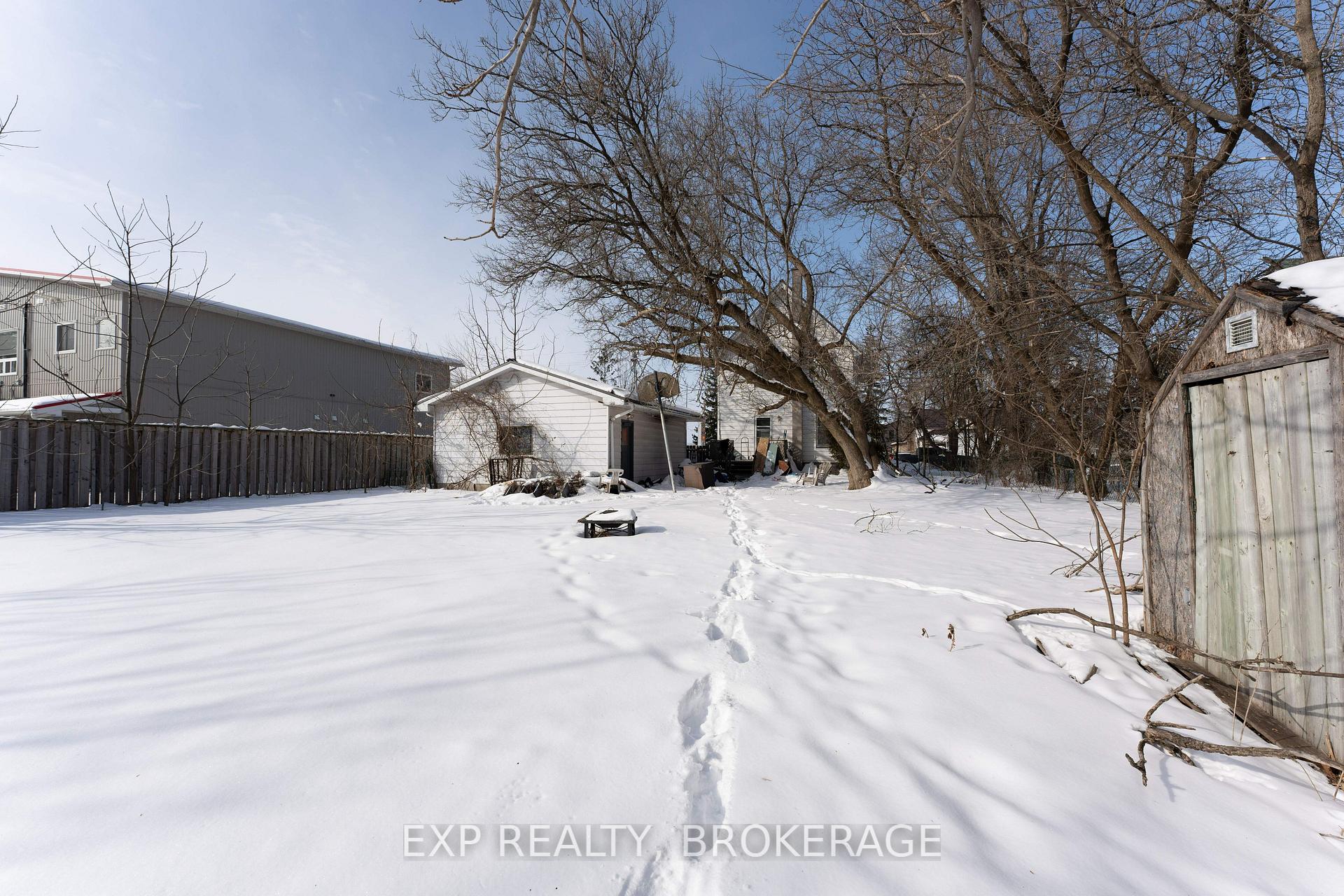 Photo 19 of 4054 Perth Road, Frontenac, Frontenac South — HOMEH