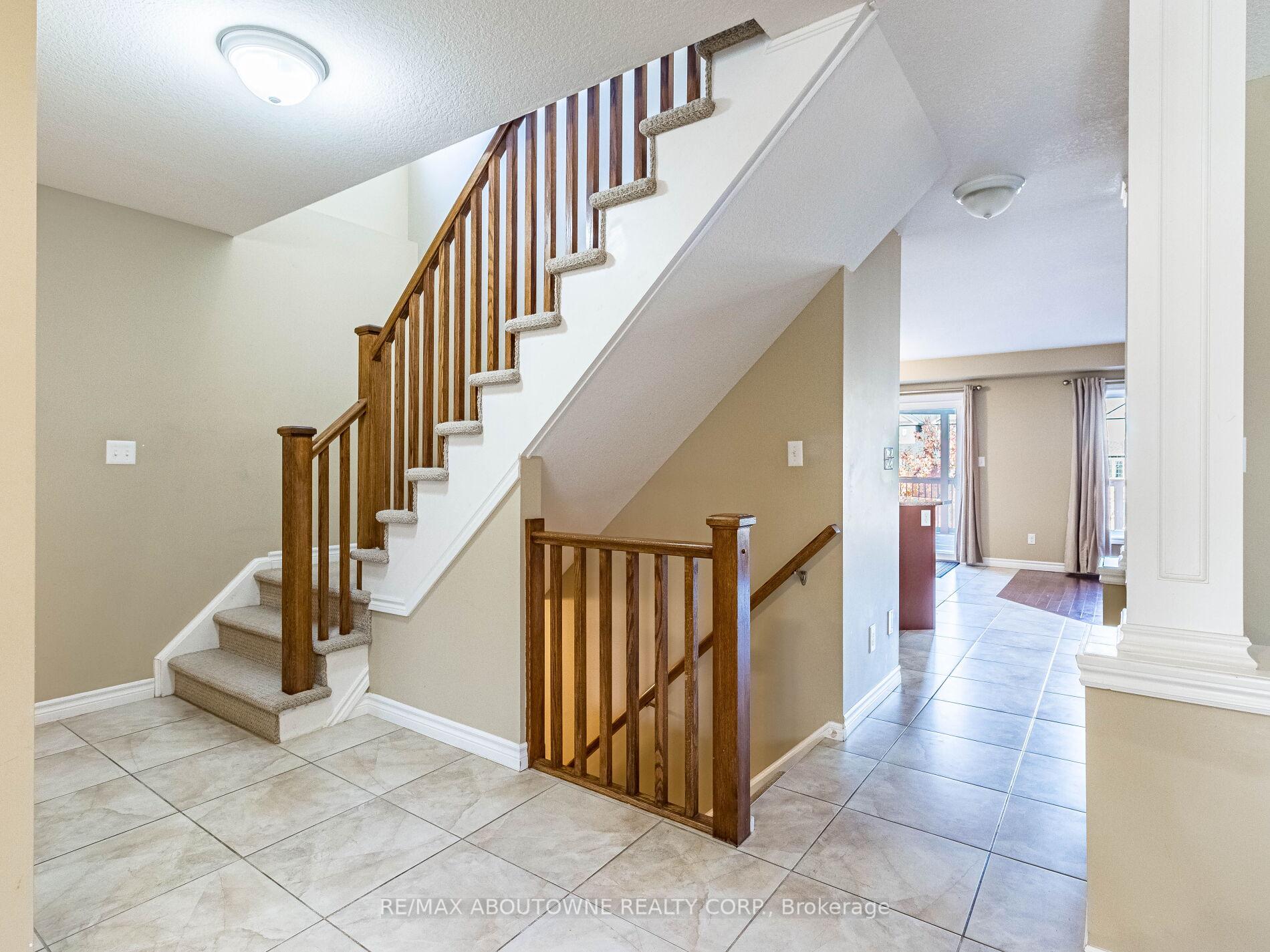 Photo 4 of 101 Norma Crescent, Guelph, Victoria North — HOMEH