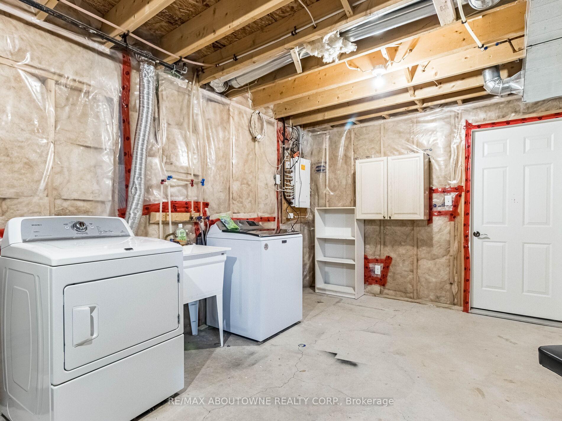 Photo 23 of 101 Norma Crescent, Guelph, Victoria North — HOMEH