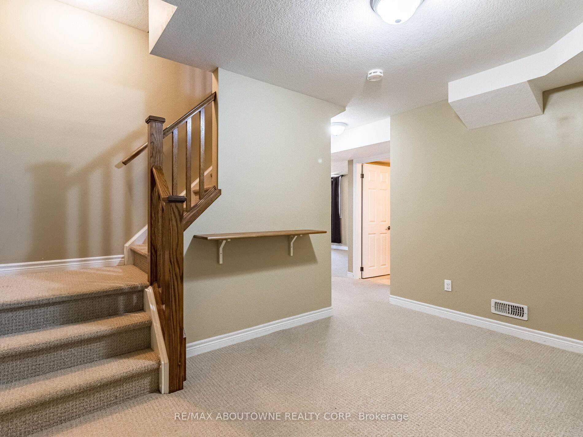 Photo 27 of 101 Norma Crescent, Guelph, Victoria North — HOMEH
