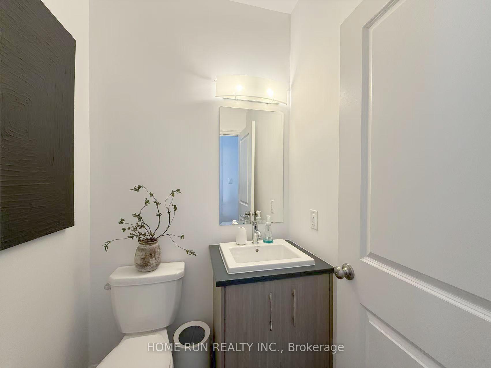 Photo 3 of 323 Big Dipper Street, Ottawa, Riverside South/Gloucester Glen — HOMEH