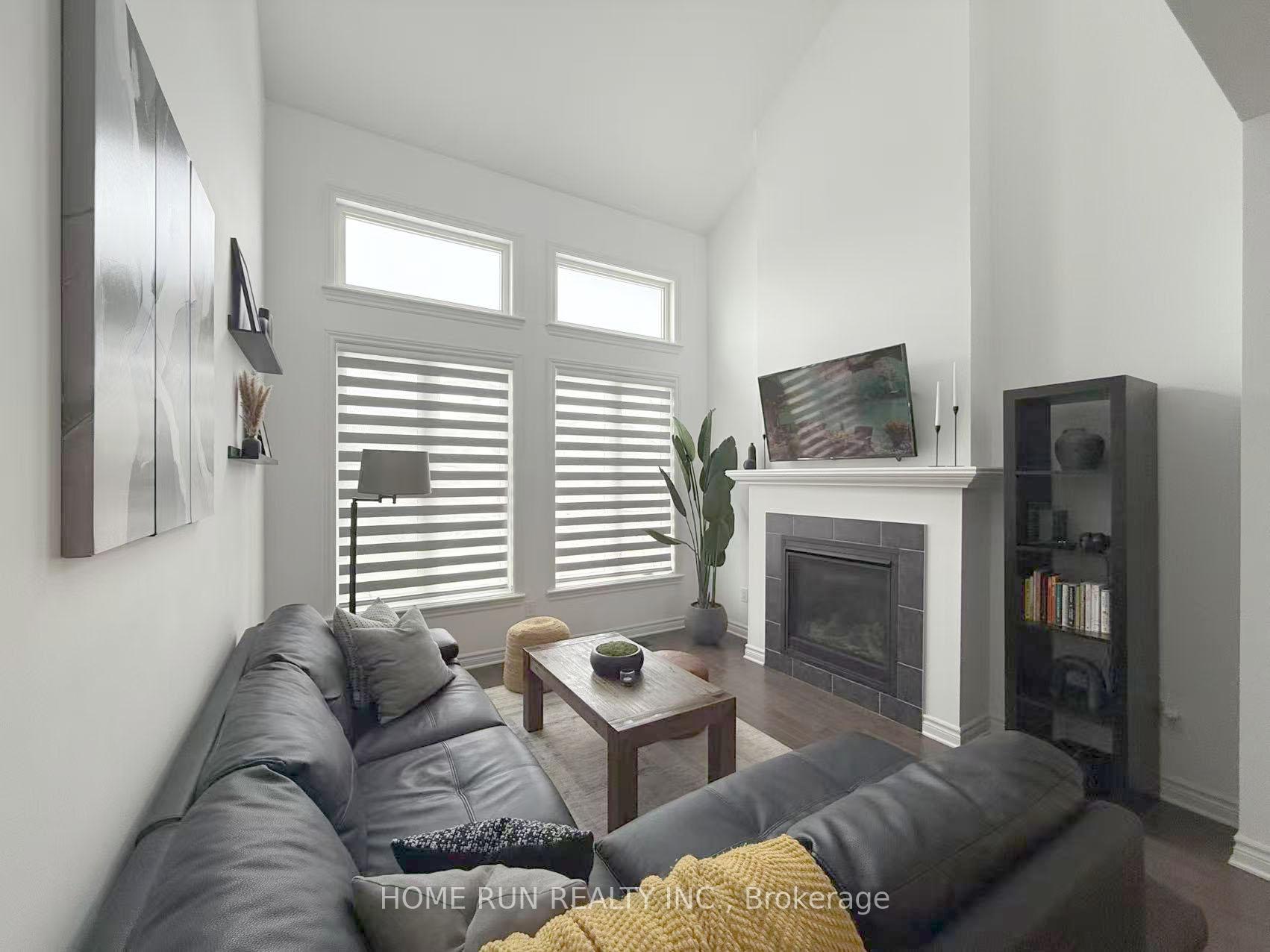 Photo 5 of 323 Big Dipper Street, Ottawa, Riverside South/Gloucester Glen — HOMEH