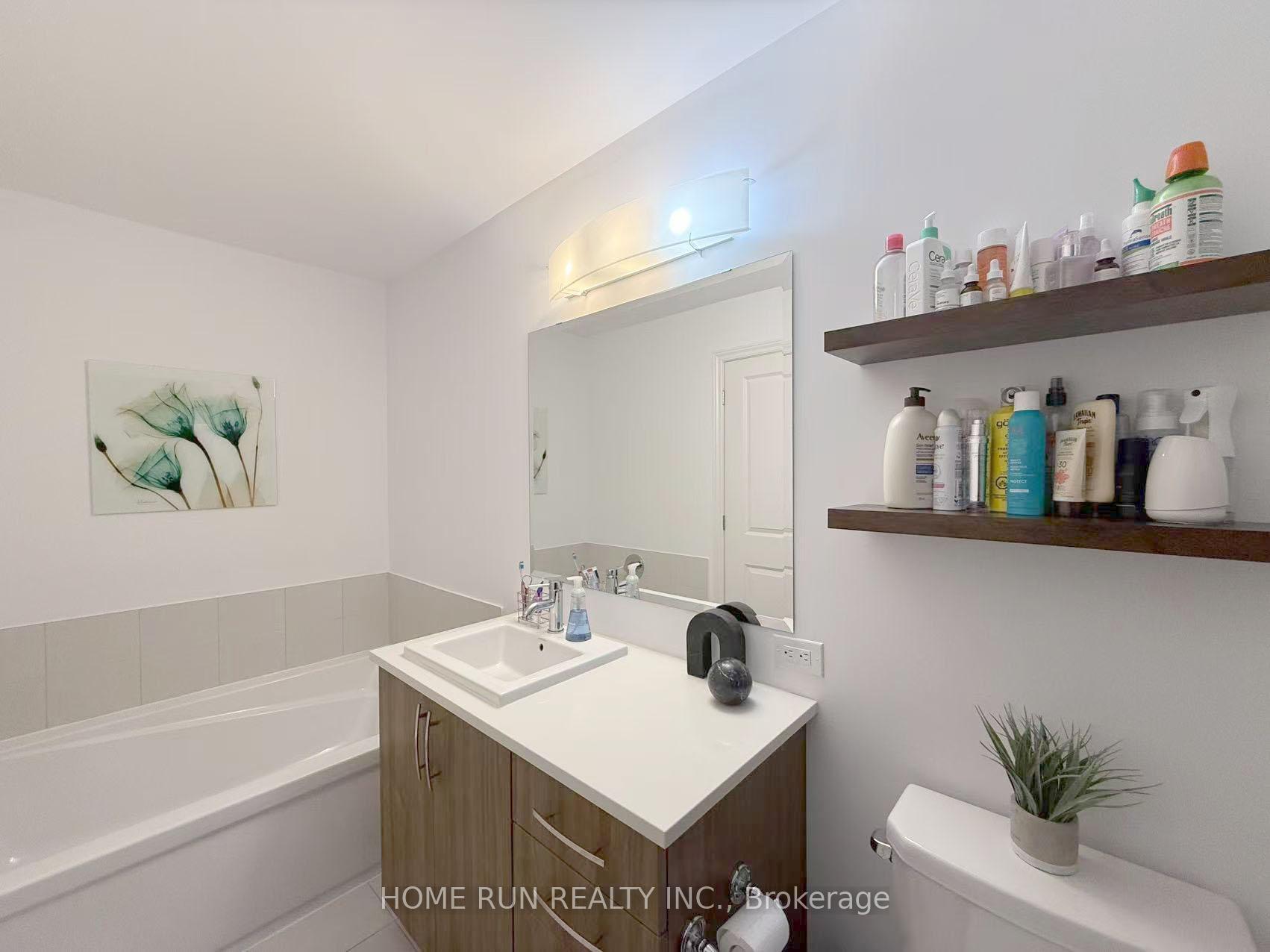 Photo 18 of 323 Big Dipper Street, Ottawa, Riverside South/Gloucester Glen — HOMEH