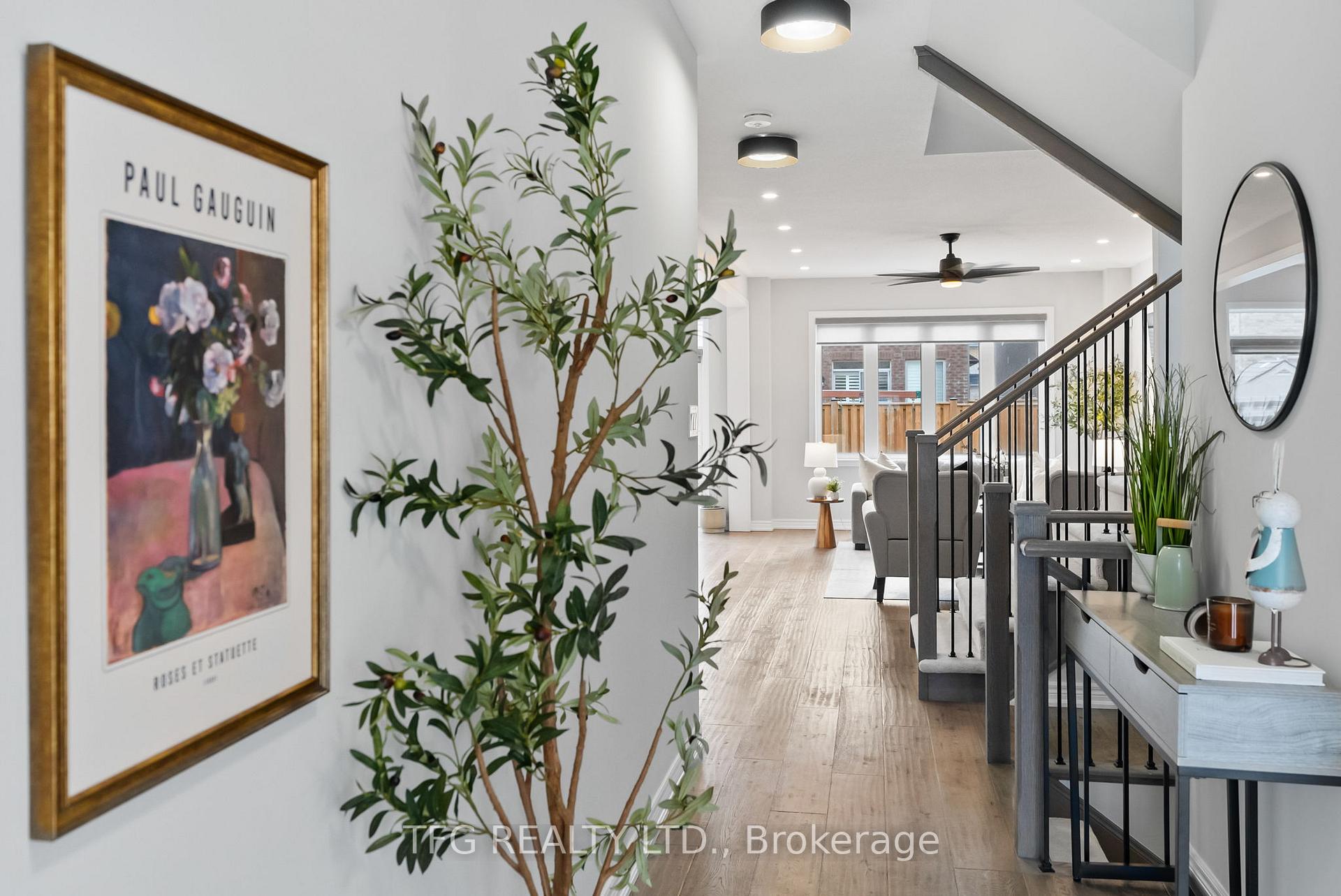 Photo 5 of 162 Woolacott Lane, Clarington, Bowmanville — HOMEH