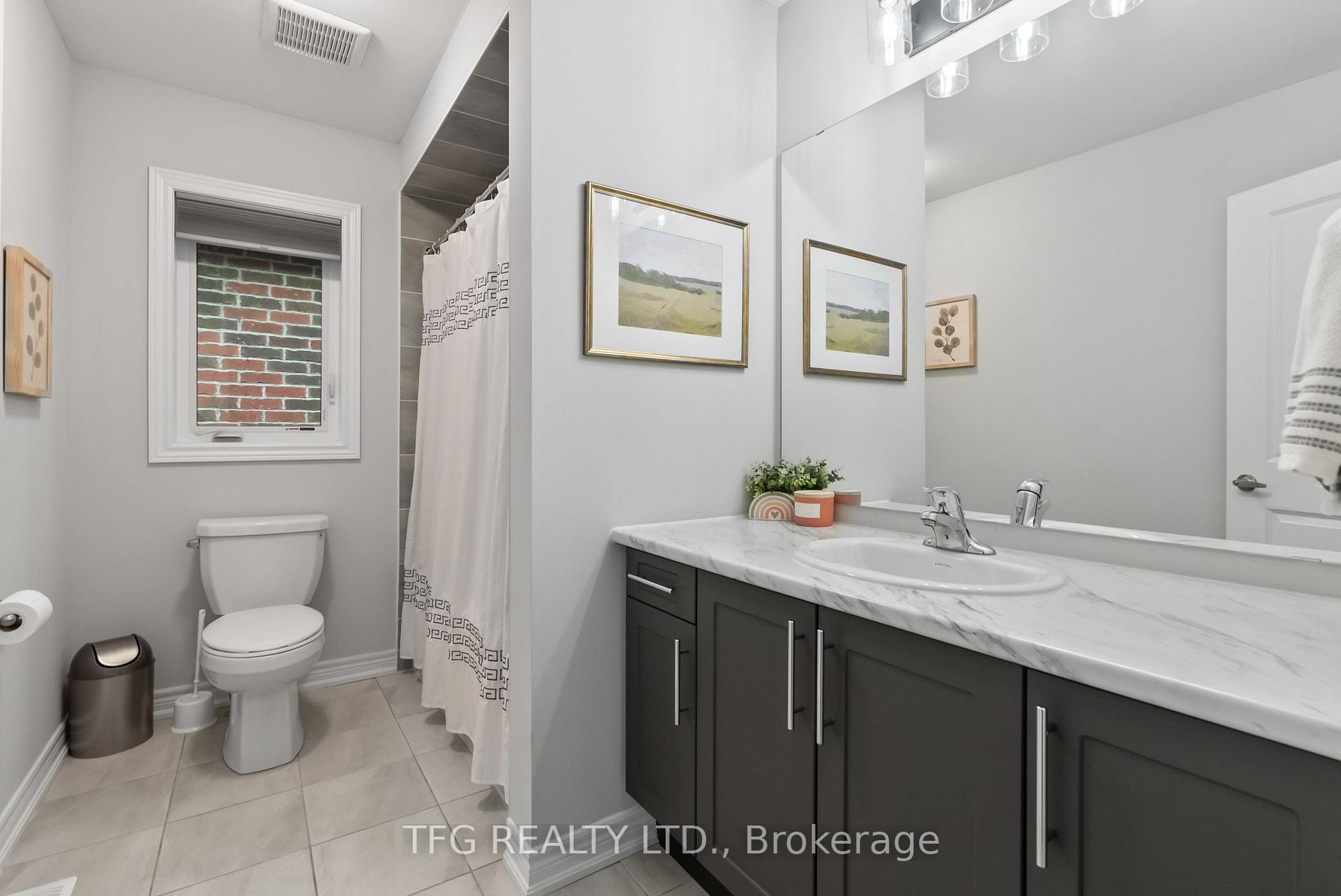 Photo 14 of 162 Woolacott Lane, Clarington, Bowmanville — HOMEH