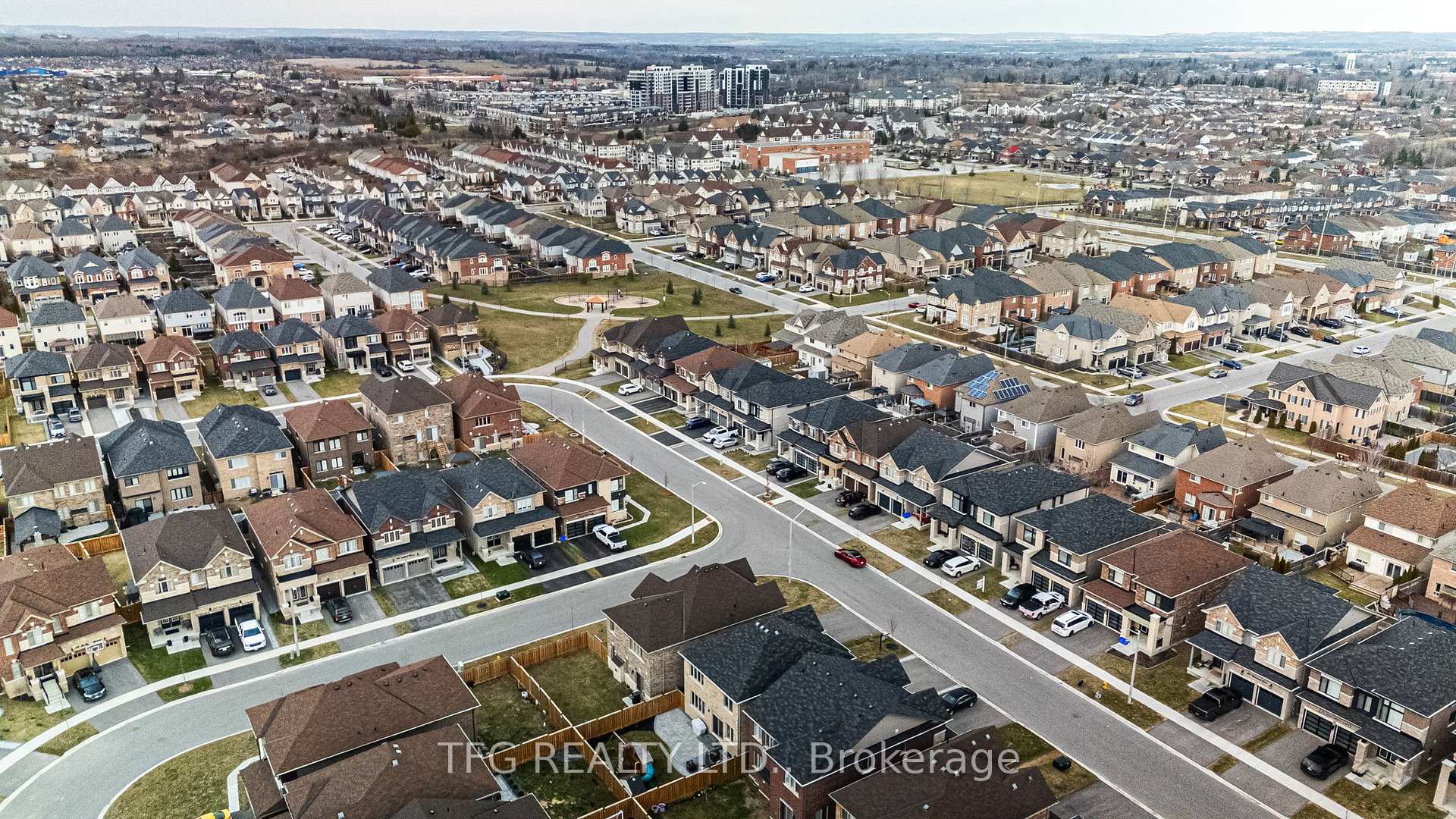 Photo 21 of 162 Woolacott Lane, Clarington, Bowmanville — HOMEH