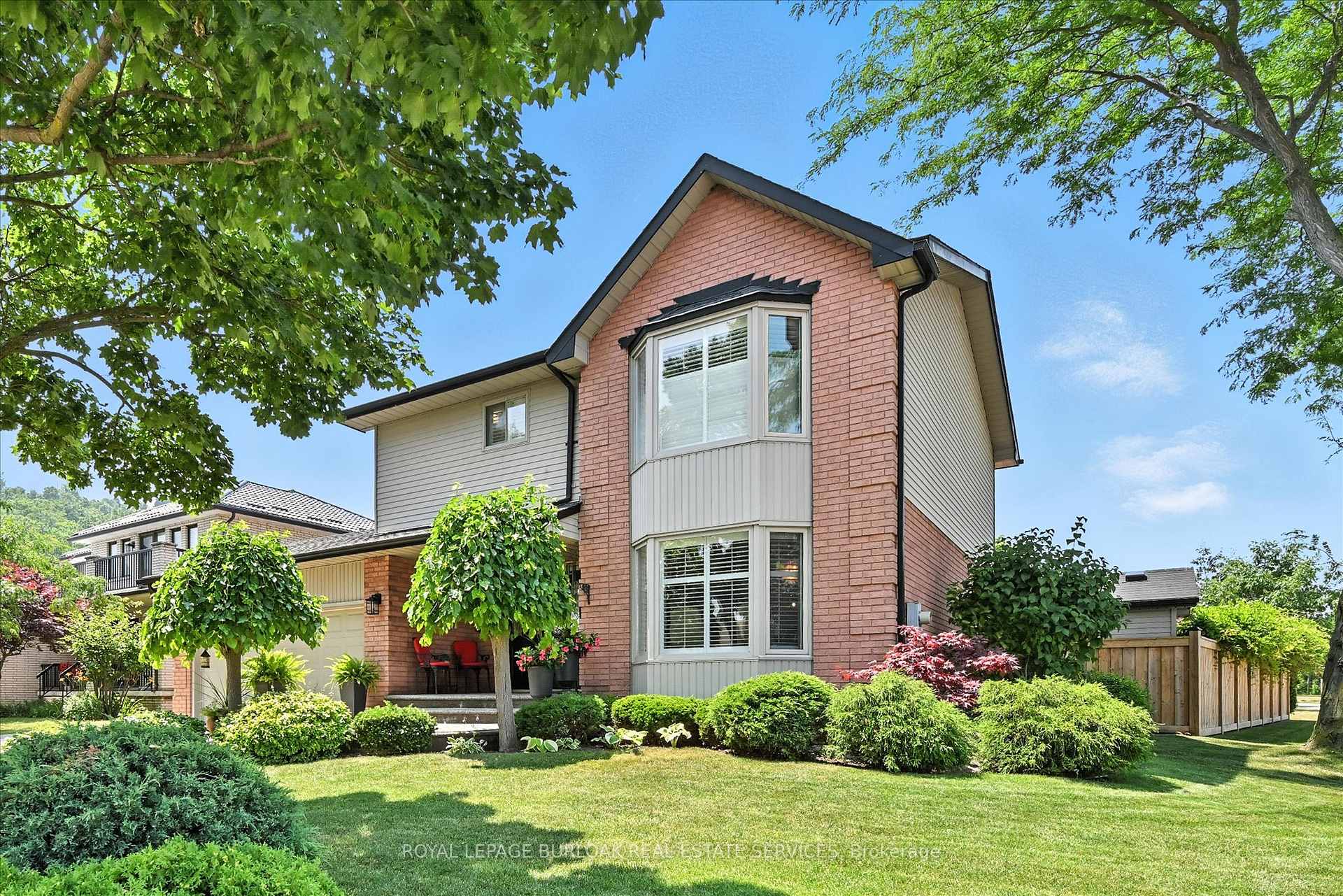 Photo 2 of 59 Corman Place, Hamilton, Stoney Creek — HOMEH