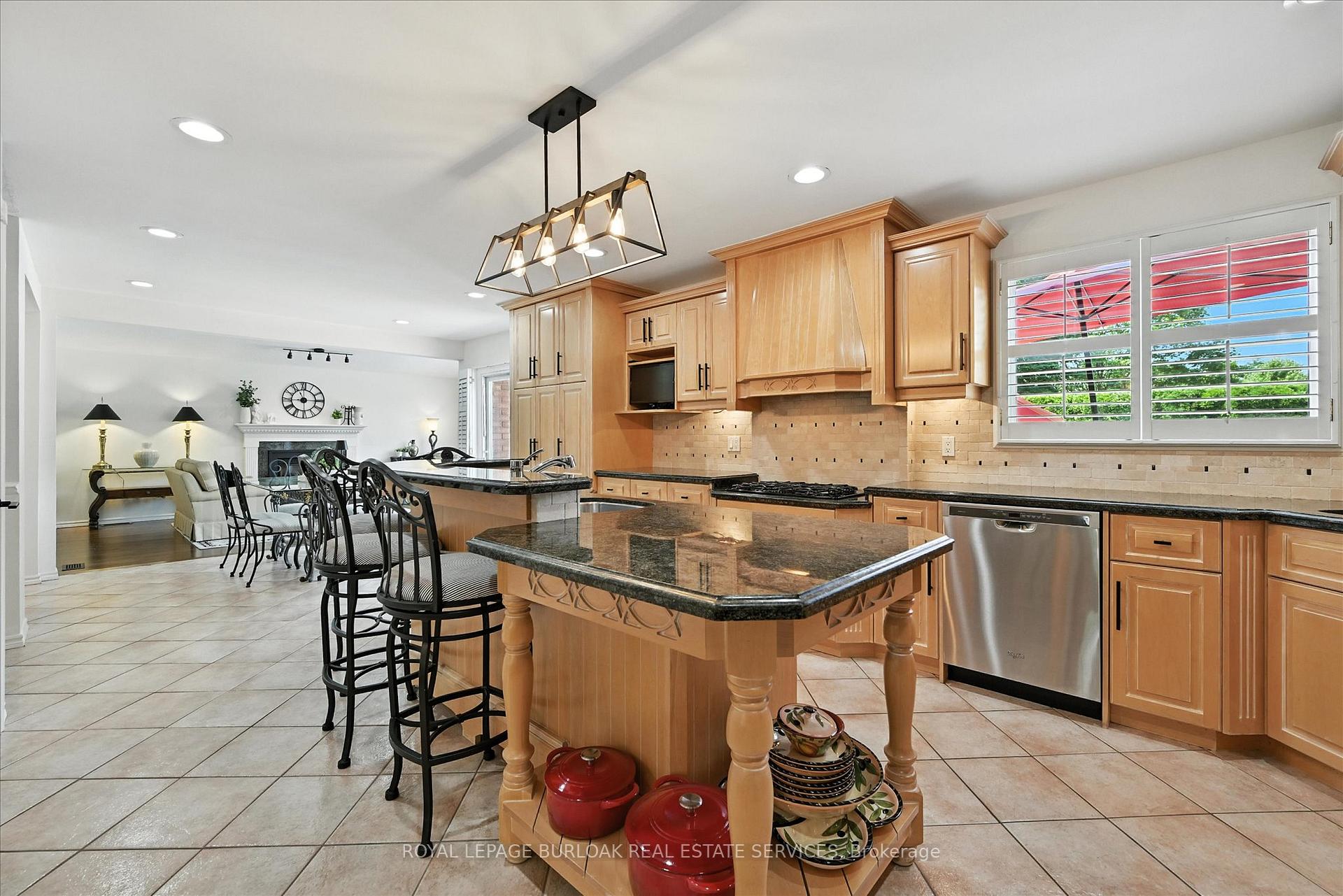 Photo 7 of 59 Corman Place, Hamilton, Stoney Creek — HOMEH