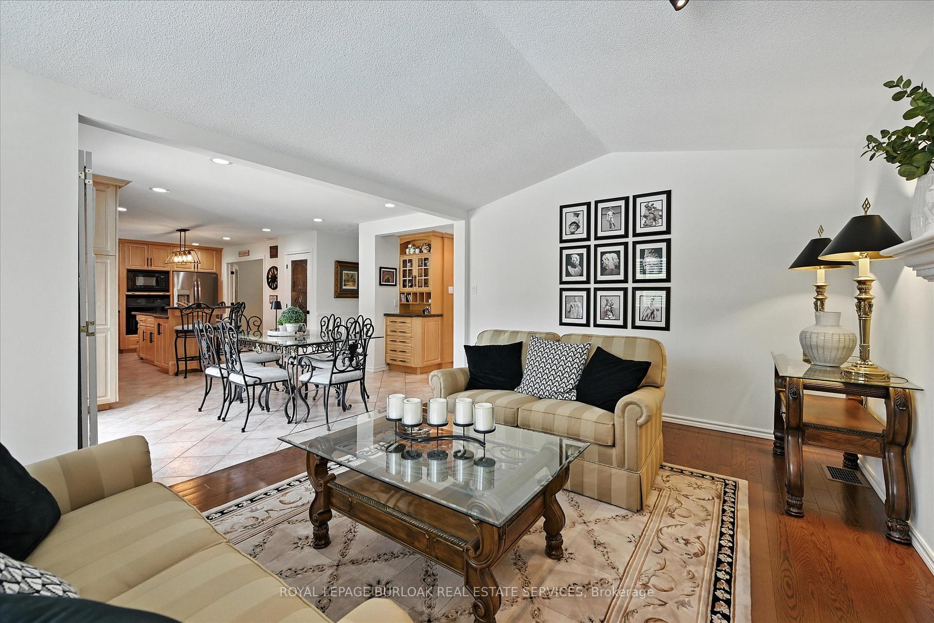 Photo 18 of 59 Corman Place, Hamilton, Stoney Creek — HOMEH