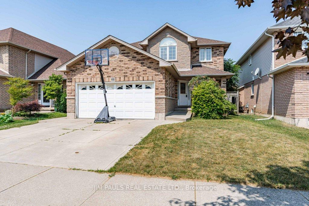 Photo 1 of 66 Foxtrot Drive, Hamilton, Stoney Creek Mountain — HOMEH
