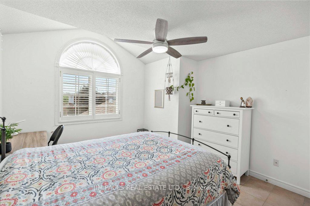 Photo 27 of 66 Foxtrot Drive, Hamilton, Stoney Creek Mountain — HOMEH