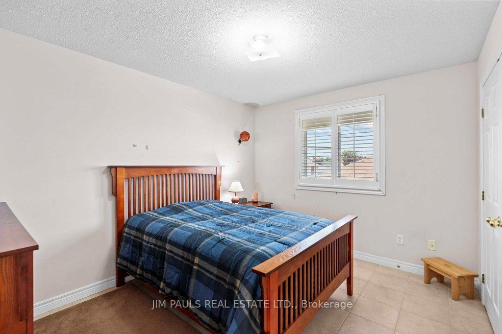 Photo 30 of 66 Foxtrot Drive, Hamilton, Stoney Creek Mountain — HOMEH