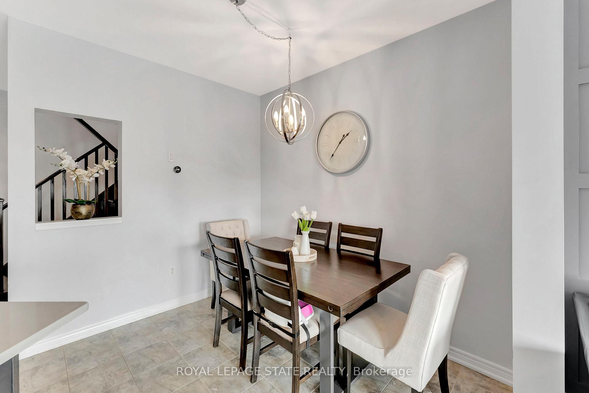 Photo 12 of 139 Lormont Boulevard, Hamilton, Stoney Creek Mountain — HOMEH