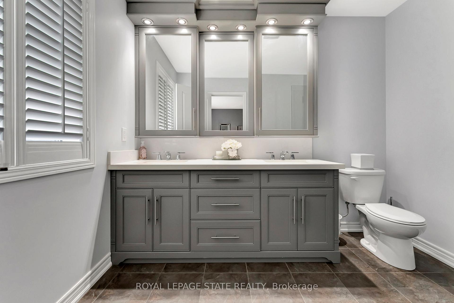 Photo 23 of 139 Lormont Boulevard, Hamilton, Stoney Creek Mountain — HOMEH