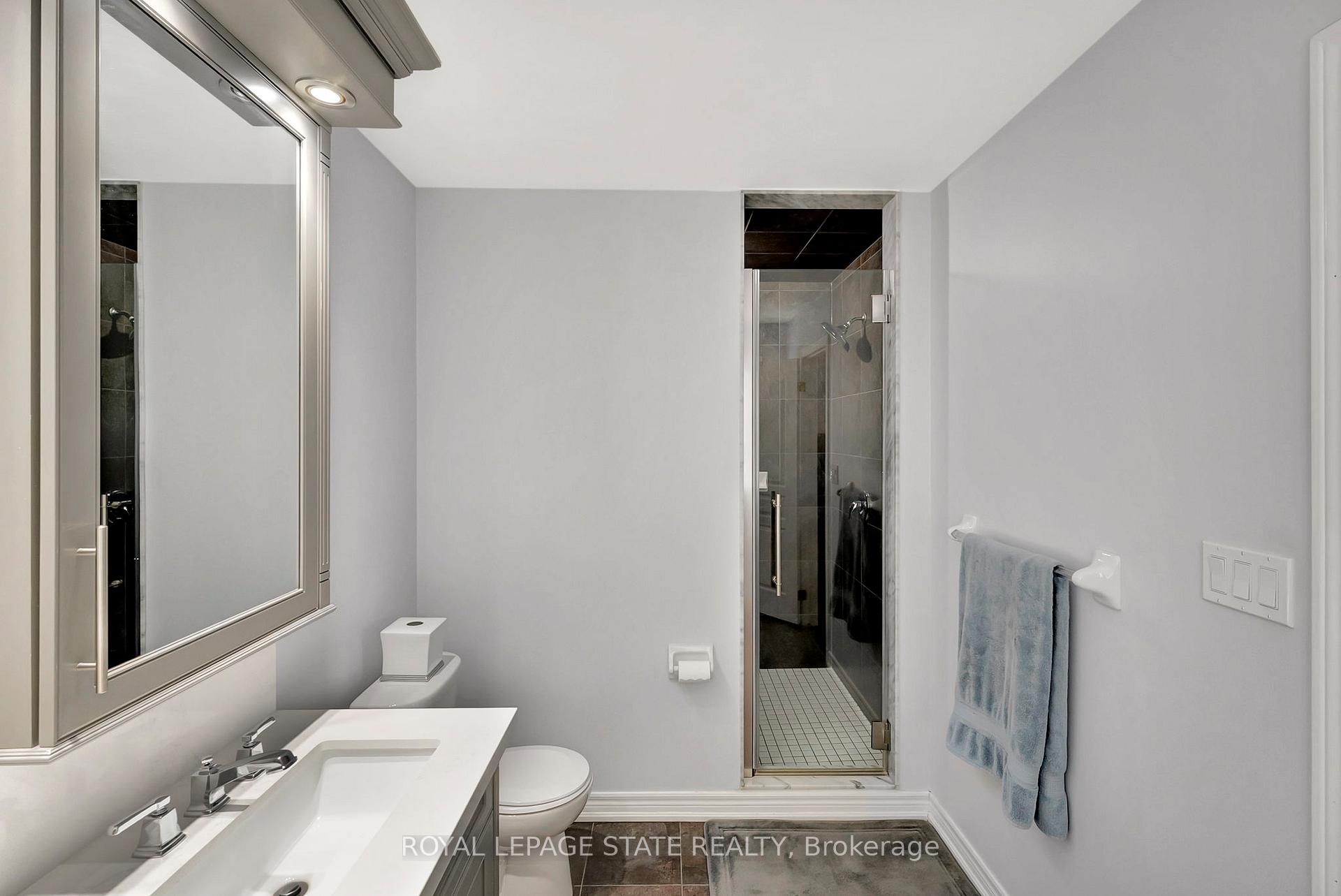 Photo 25 of 139 Lormont Boulevard, Hamilton, Stoney Creek Mountain — HOMEH