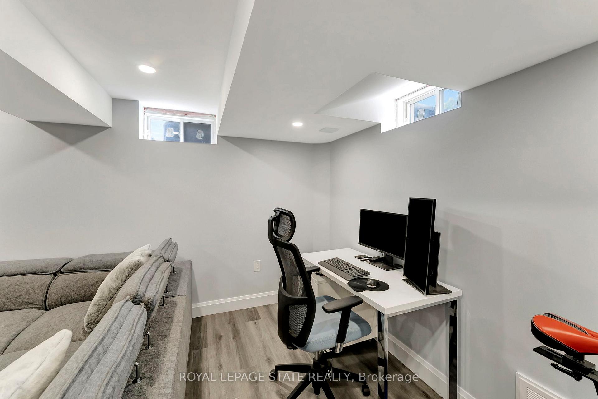 Photo 34 of 139 Lormont Boulevard, Hamilton, Stoney Creek Mountain — HOMEH