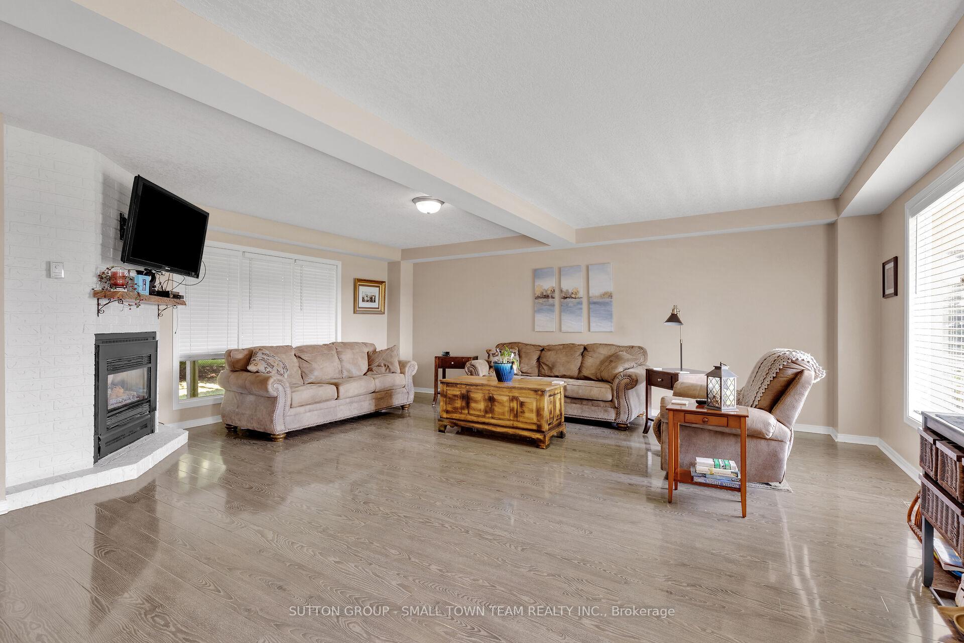 Photo 19 of 72291 Bluewater Hwy, Bluewater, Hay — HOMEH