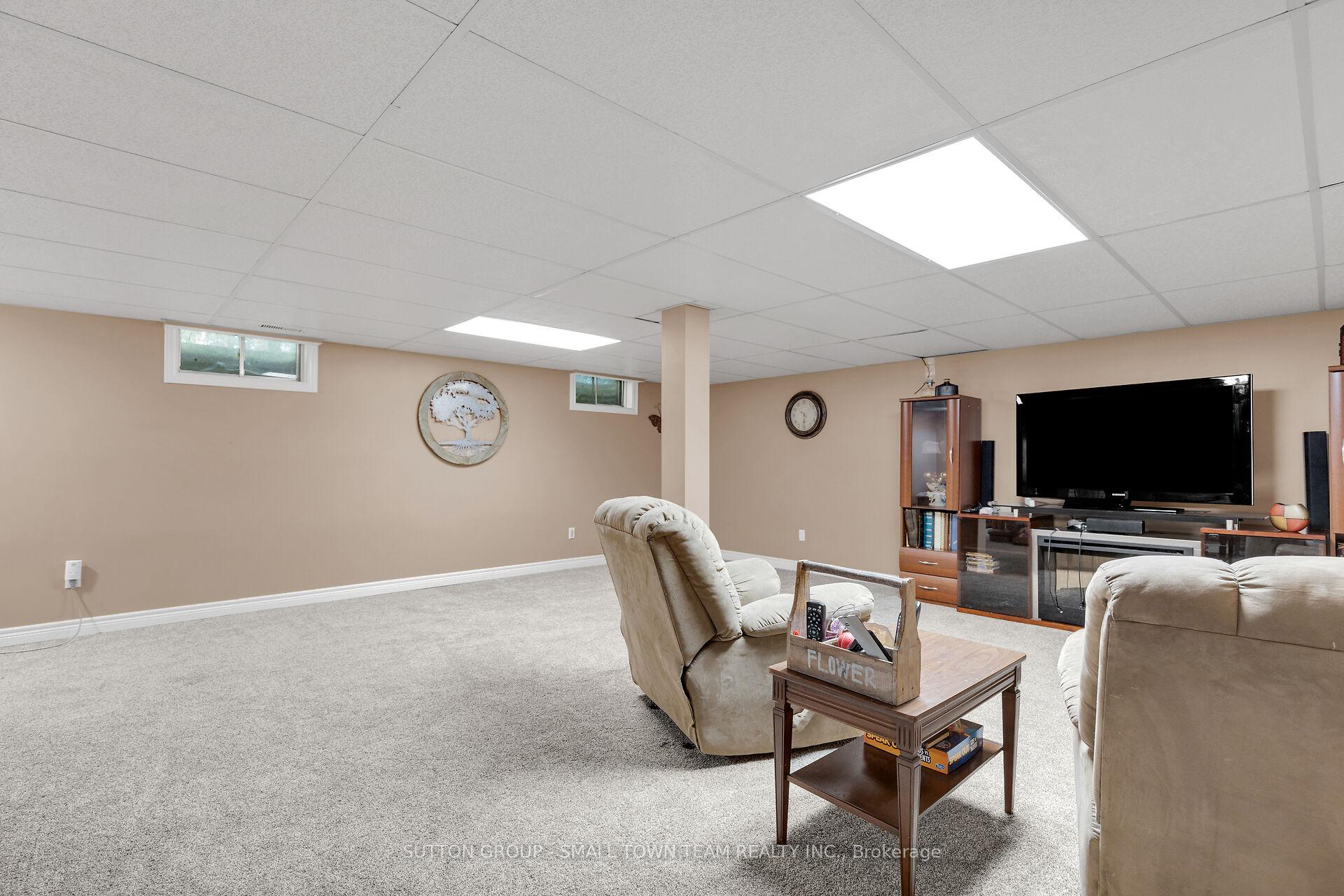 Photo 33 of 72291 Bluewater Hwy, Bluewater, Hay — HOMEH