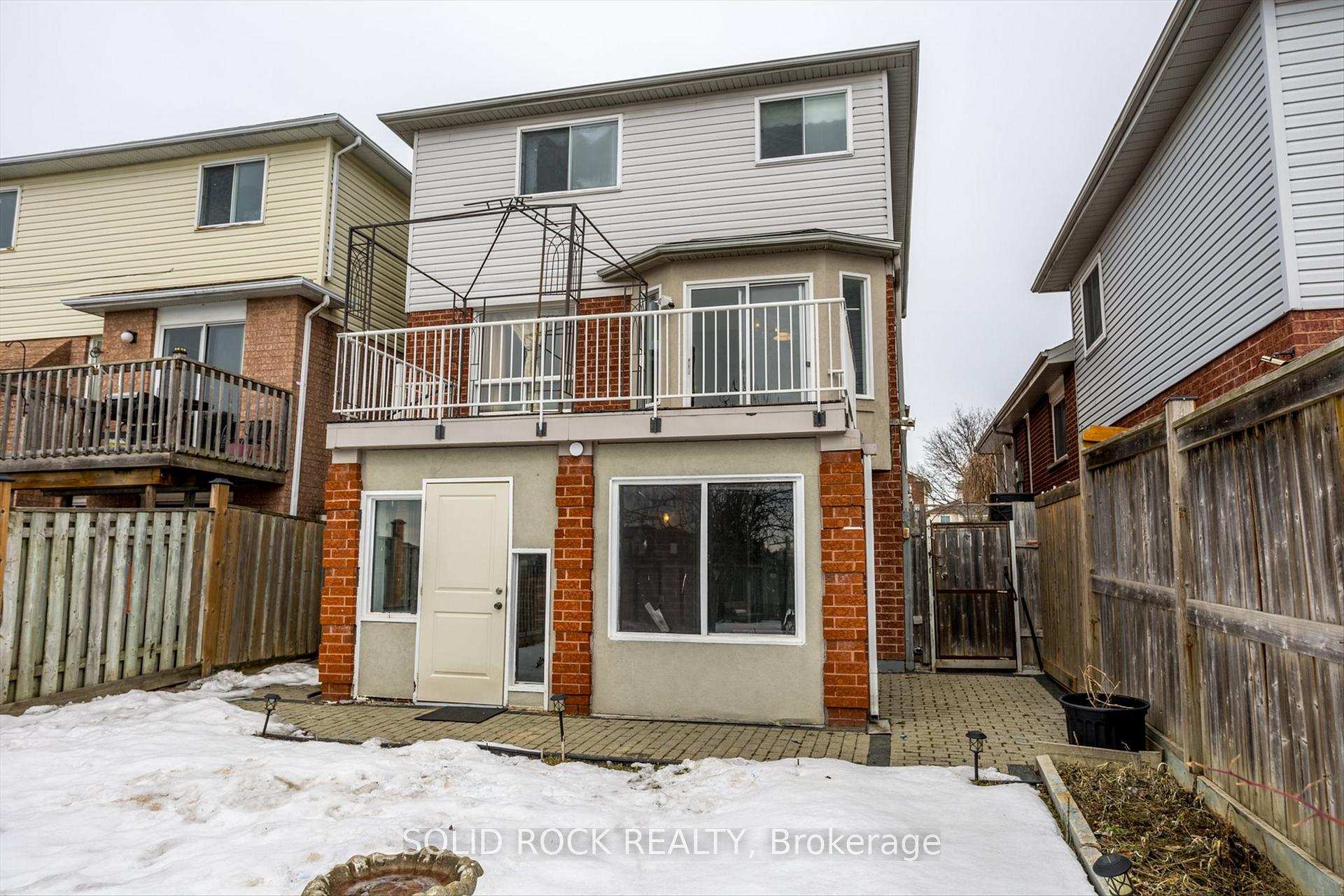 Photo 37 of 74 John Walter Crescent, Clarington, Courtice — HOMEH