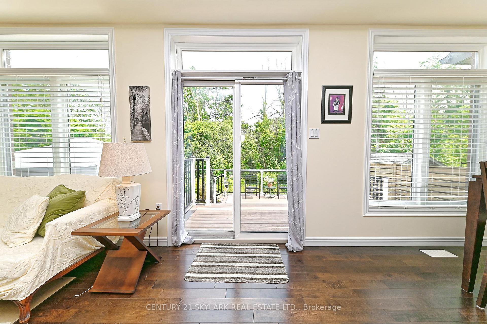 Photo 16 of 72 Winslow Way, Hamilton, Stoney Creek Mountain — HOMEH