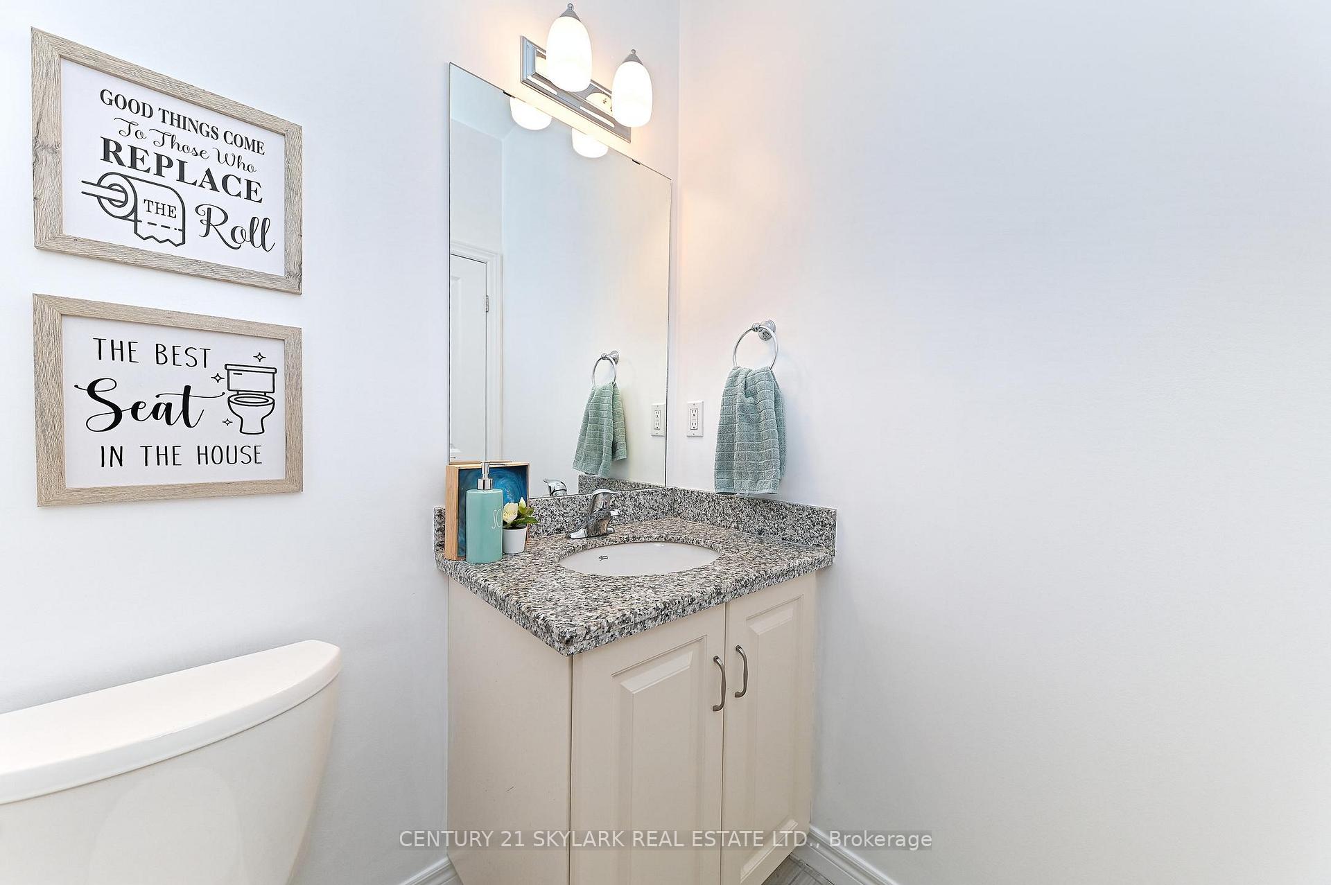 Photo 19 of 72 Winslow Way, Hamilton, Stoney Creek Mountain — HOMEH