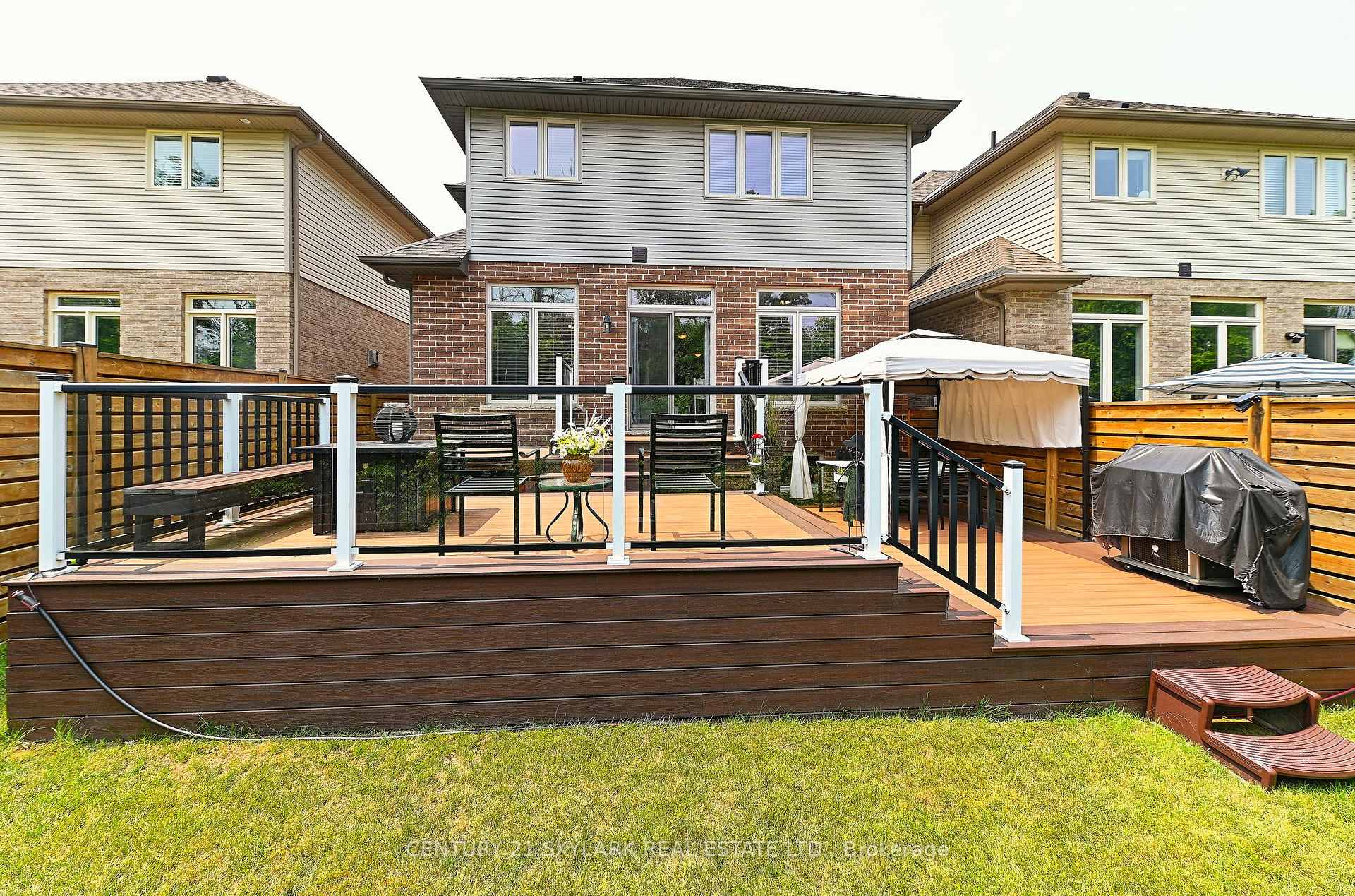 Photo 39 of 72 Winslow Way, Hamilton, Stoney Creek Mountain — HOMEH