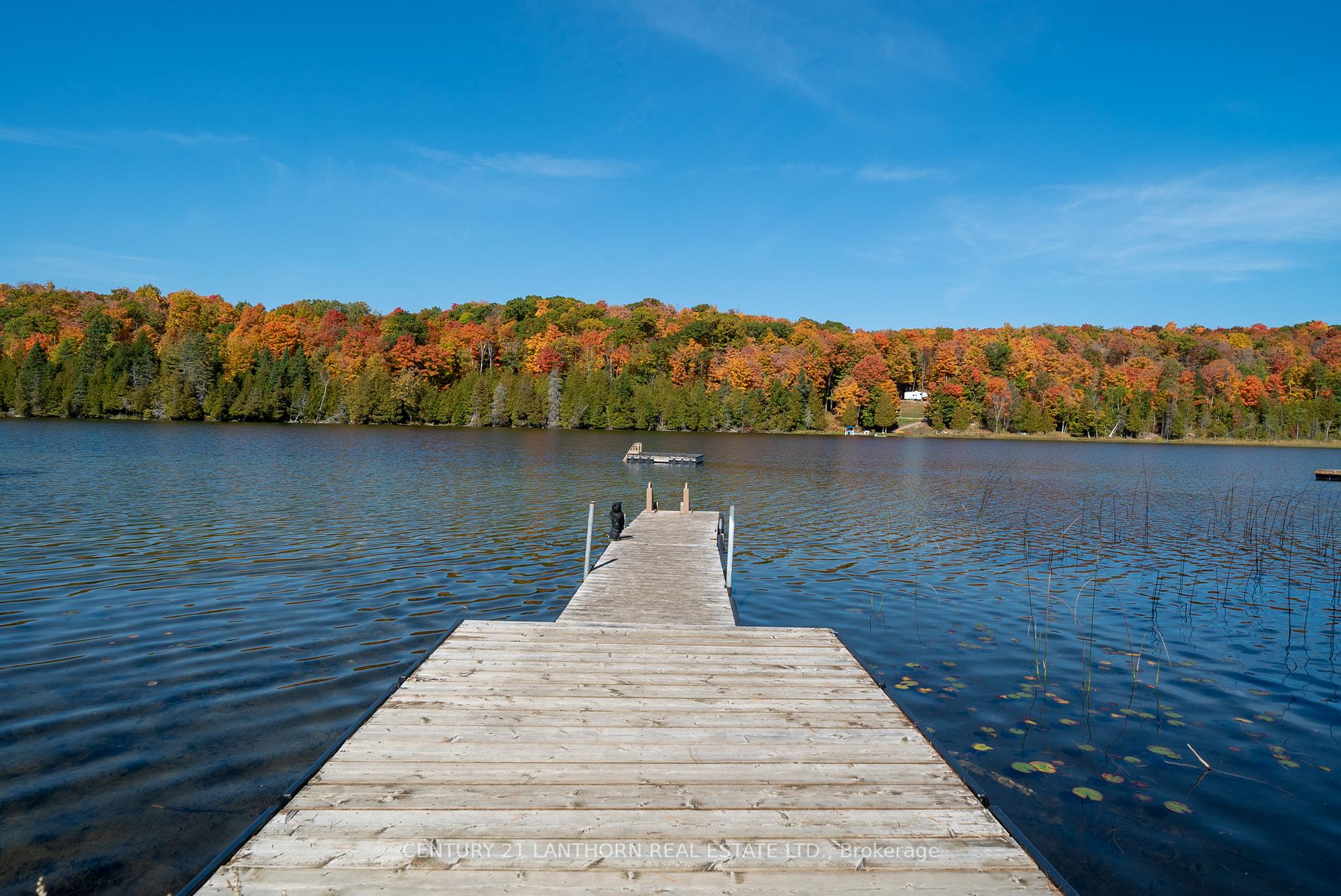 Photo 8 of 1014b Lyons Gate Lane, Frontenac, Frontenac North — HOMEH
