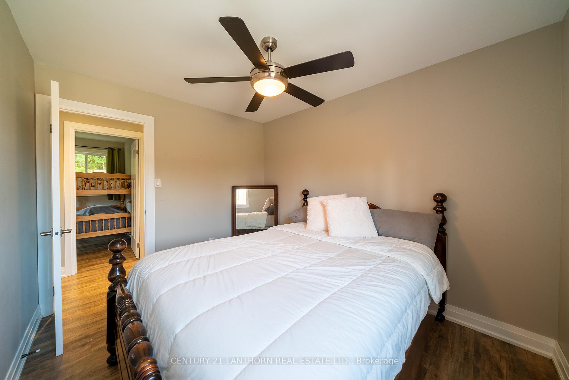 Photo 23 of 1014b Lyons Gate Lane, Frontenac, Frontenac North — HOMEH