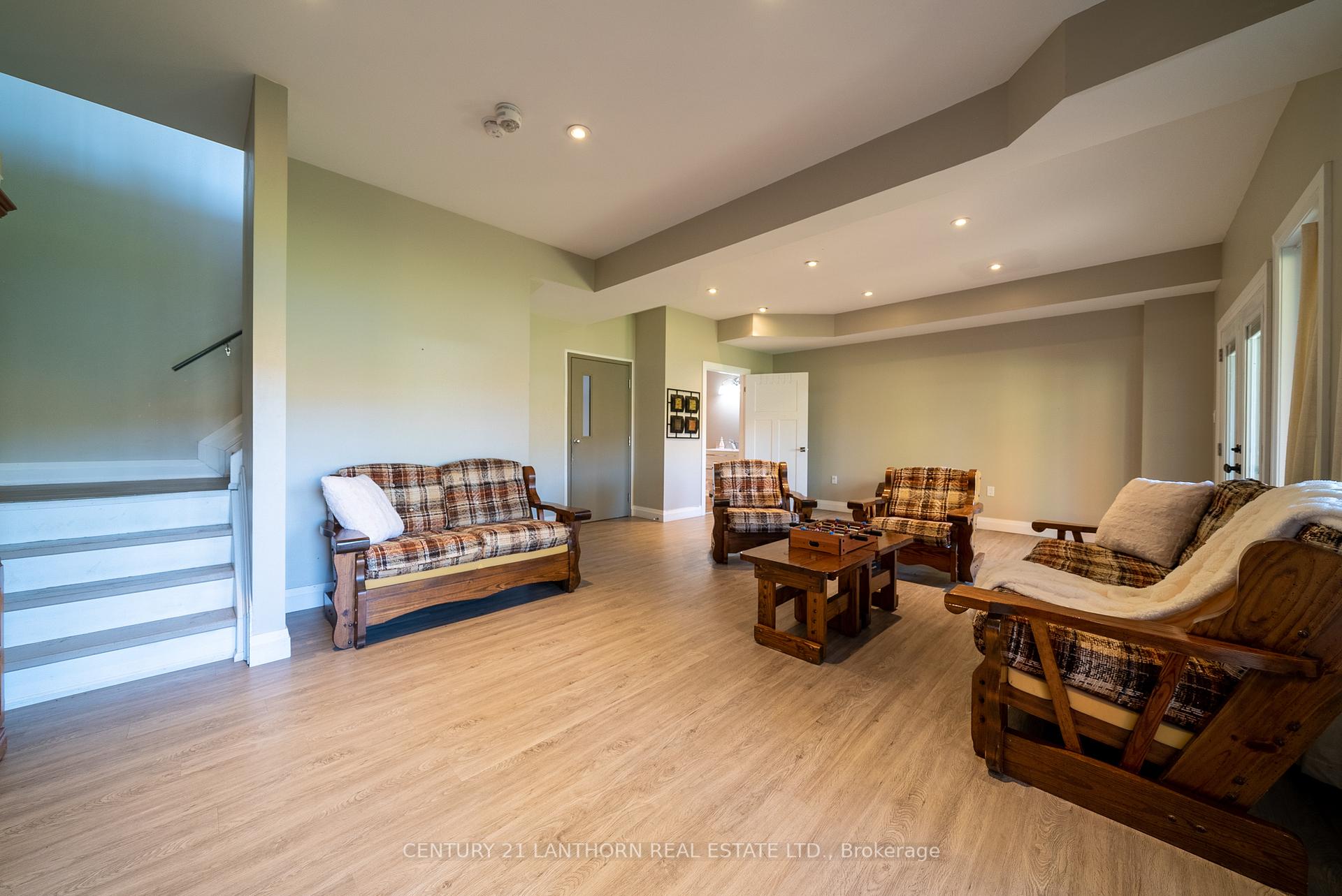 Photo 26 of 1014b Lyons Gate Lane, Frontenac, Frontenac North — HOMEH