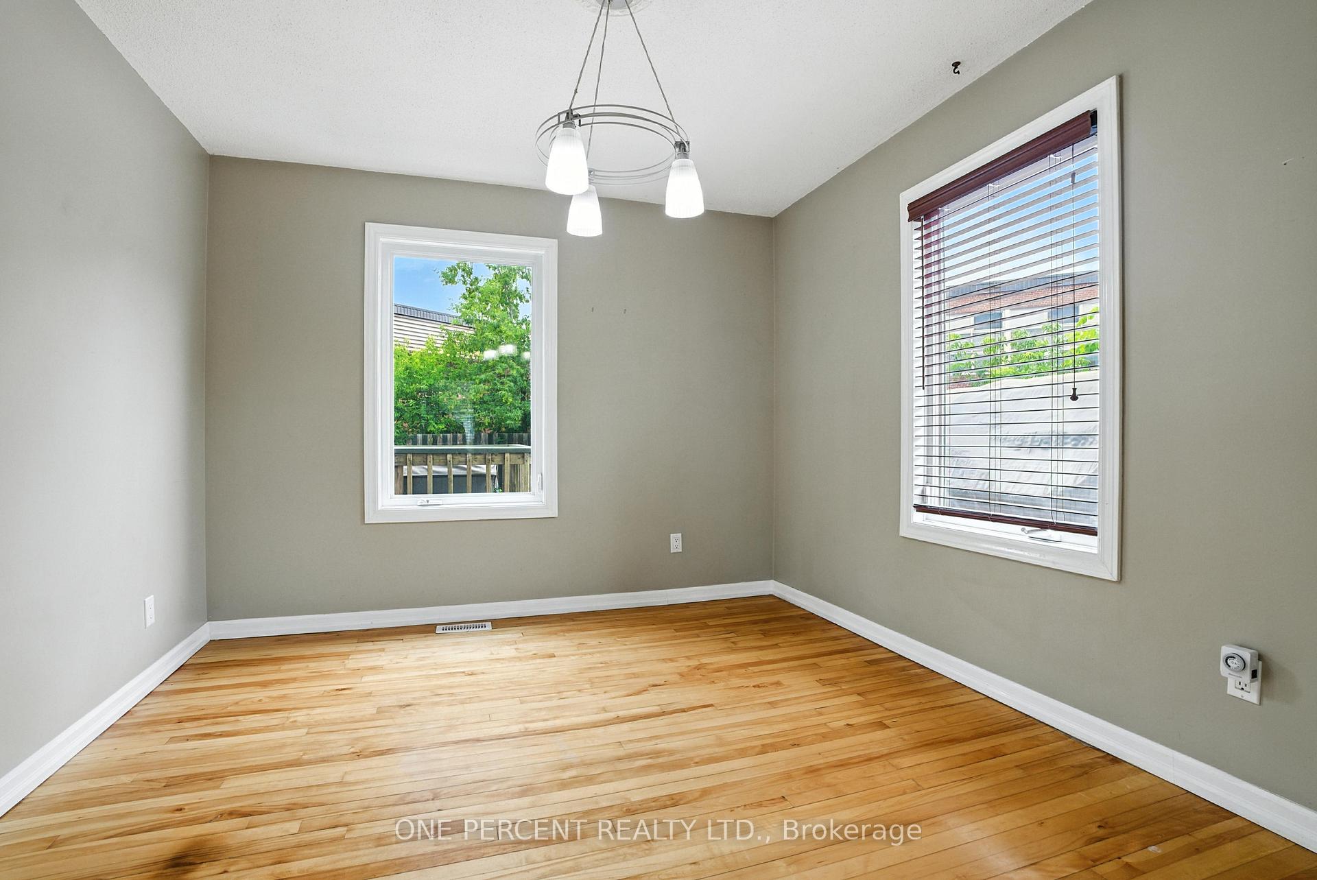 Photo 8 of 284 Anna Avenue, Ottawa, Carlington — HOMEH