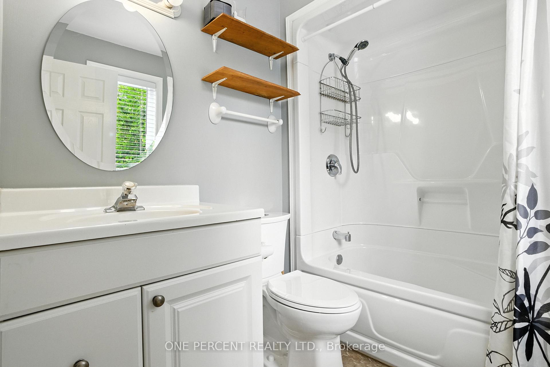 Photo 14 of 284 Anna Avenue, Ottawa, Carlington — HOMEH