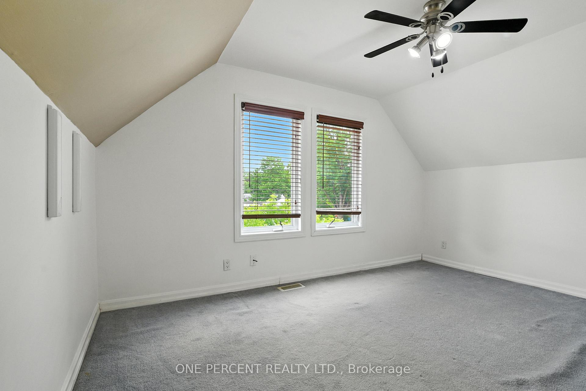Photo 15 of 284 Anna Avenue, Ottawa, Carlington — HOMEH