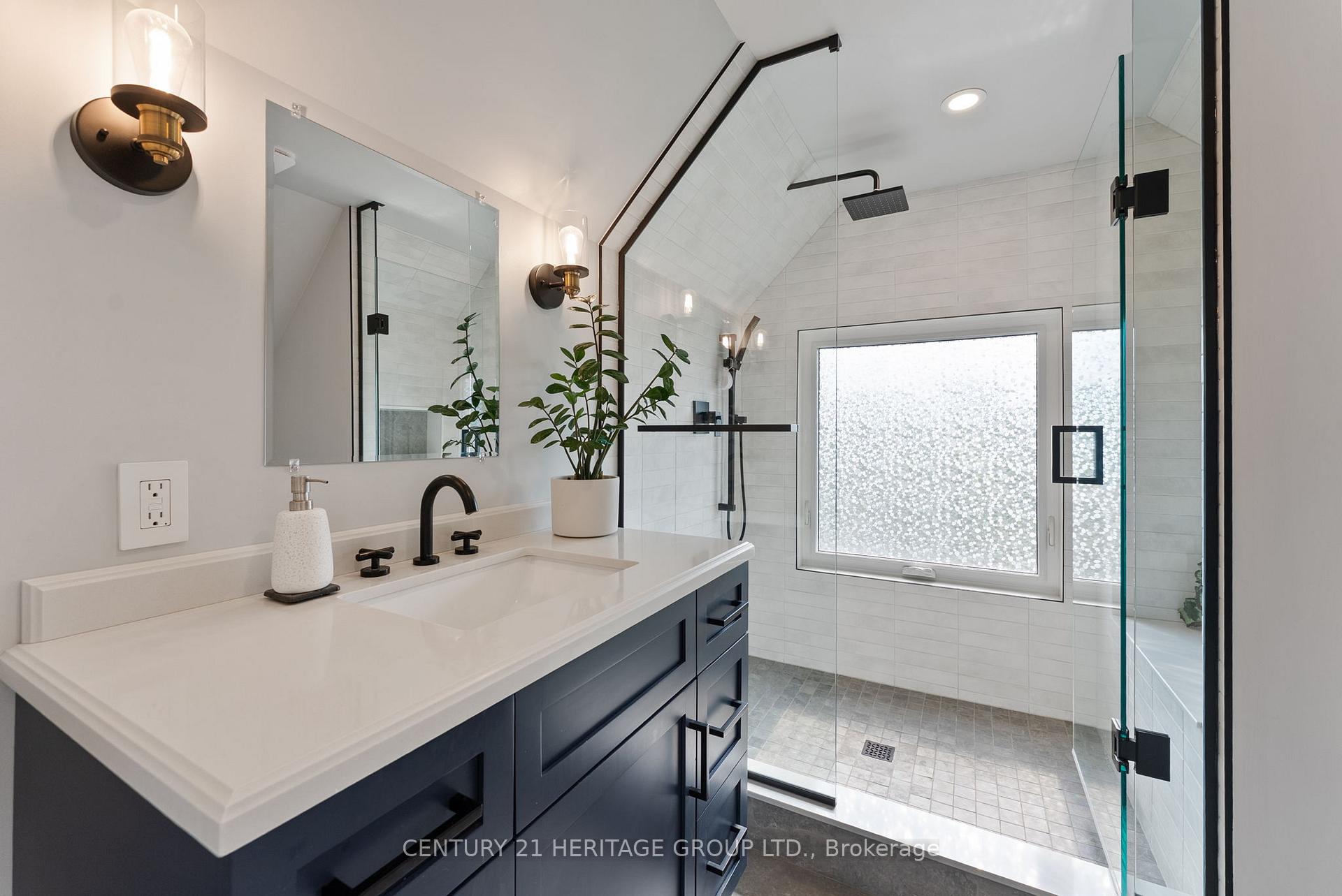 Photo 27 of 3 Reginald Street, Hamilton, Kirkendall — HOMEH
