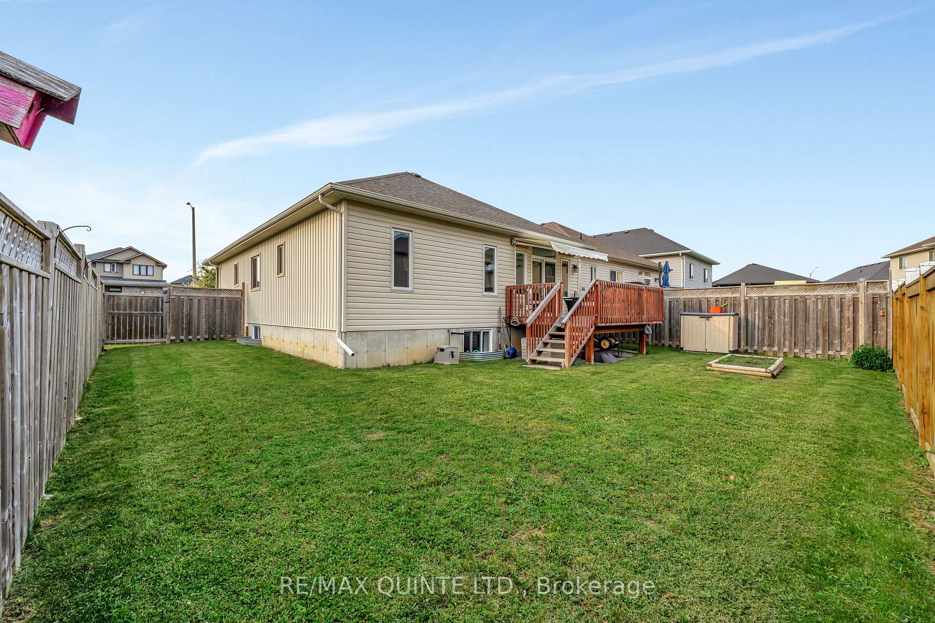 Photo 33 of 25 Walnut Crescent, Belleville, Thurlow Ward — HOMEH