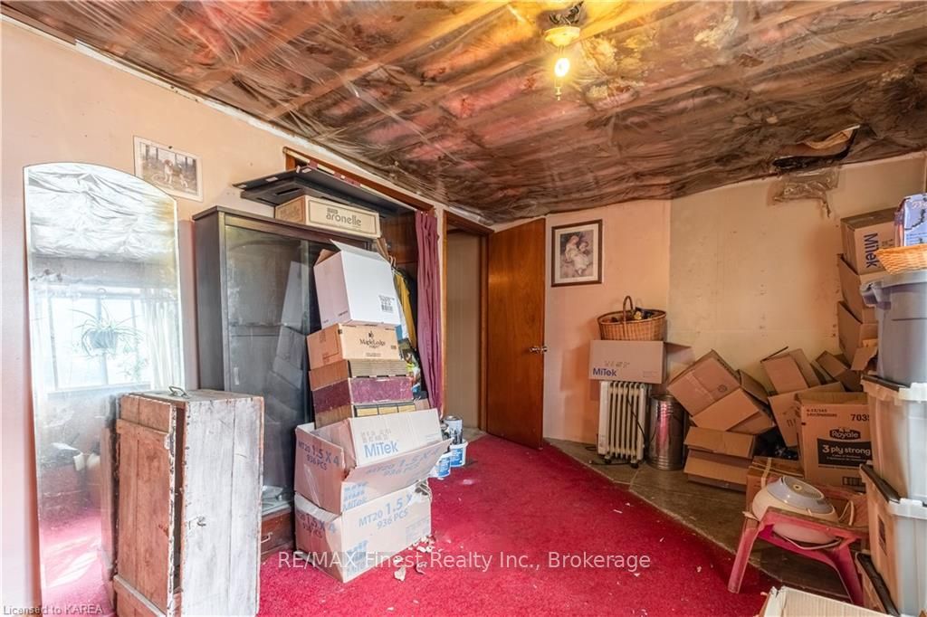Photo 19 of 5542 Perth Road Crescent, Frontenac, Frontenac South — HOMEH