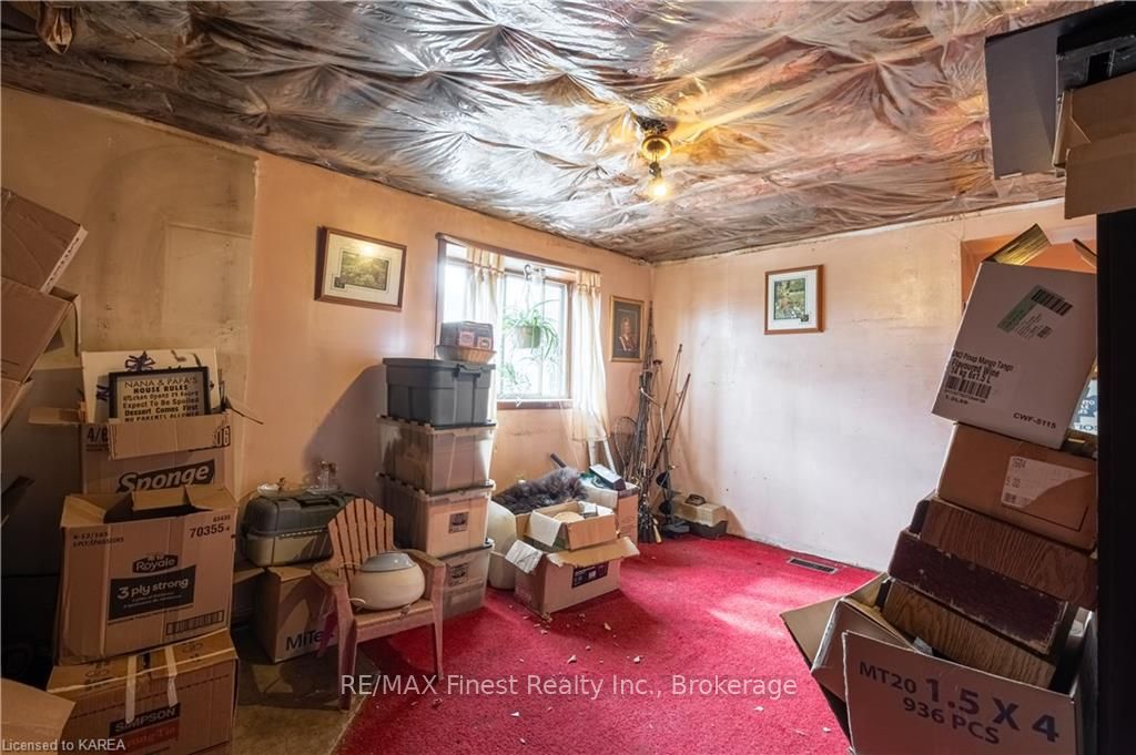 Photo 18 of 5542 Perth Road Crescent, Frontenac, Frontenac South — HOMEH