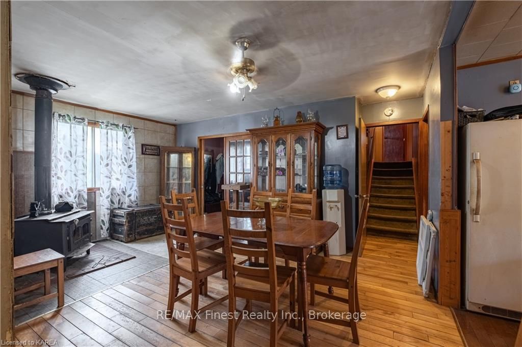 Photo 7 of 5542 Perth Road Crescent, Frontenac, Frontenac South — HOMEH