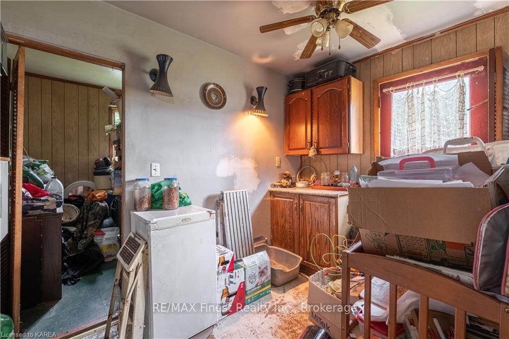 Photo 24 of 5542 Perth Road Crescent, Frontenac, Frontenac South — HOMEH