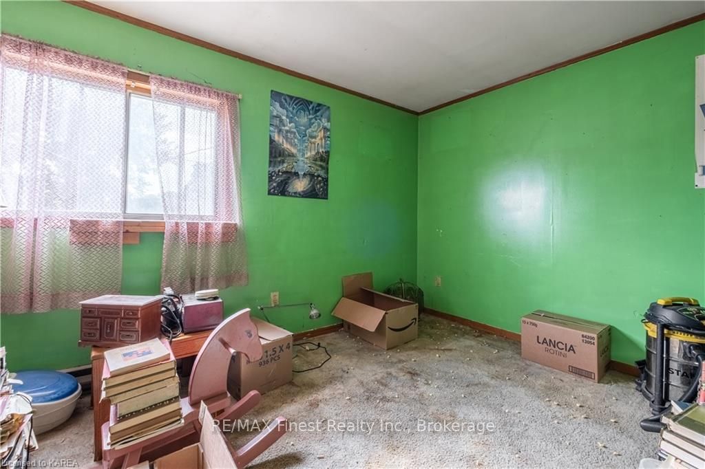 Photo 20 of 5542 Perth Road Crescent, Frontenac, Frontenac South — HOMEH