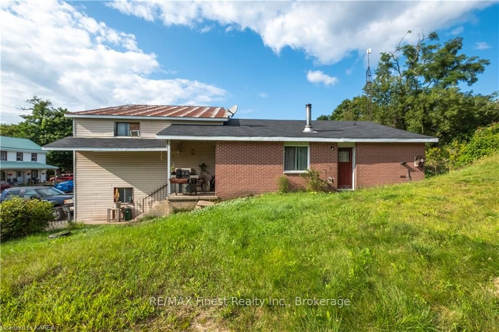 Photo 36 of 5542 Perth Road Crescent, Frontenac, Frontenac South — HOMEH