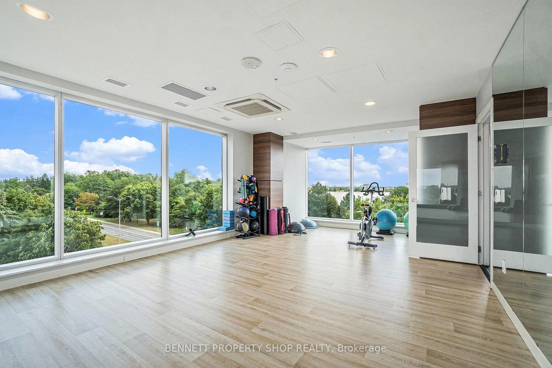 Photo 11 of Unit 504, 805 Carling Ave, Ottawa, West Centre Town — HOMEH