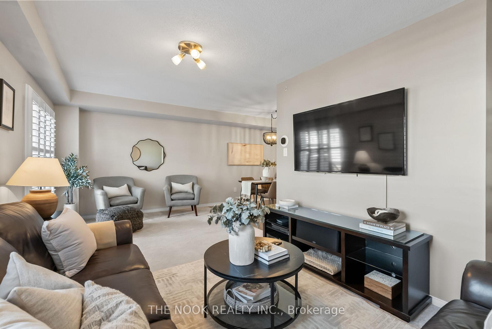 Photo 14 of 92 John Matthew Crescent, Clarington, Bowmanville — HOMEH