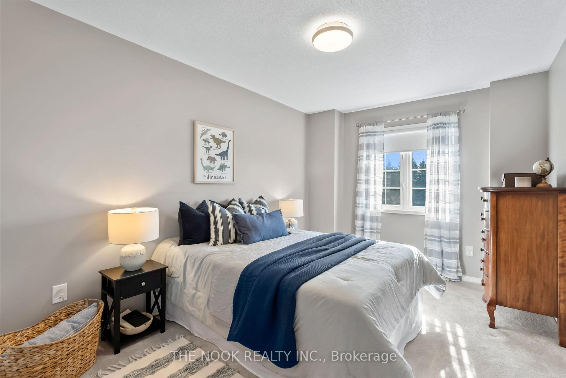 Photo 22 of 92 John Matthew Crescent, Clarington, Bowmanville — HOMEH